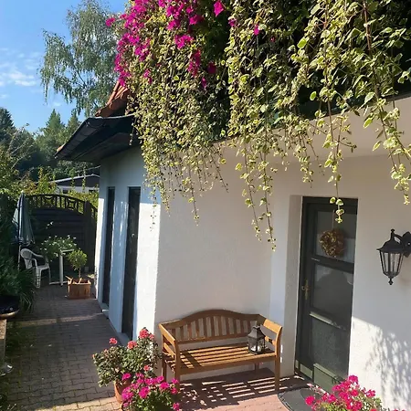 In Mit Grill Und Terrasse Bad Elster