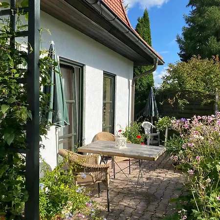 In Mit Grill Und Terrasse Apartment *